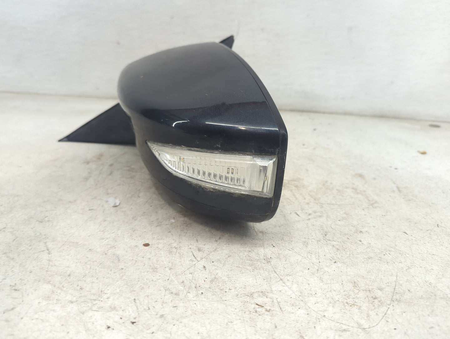 2013-2018 Nissan Altima Driver Side View Mirror - Left Door Mirror OEM Used - Oemusedautoparts1.com