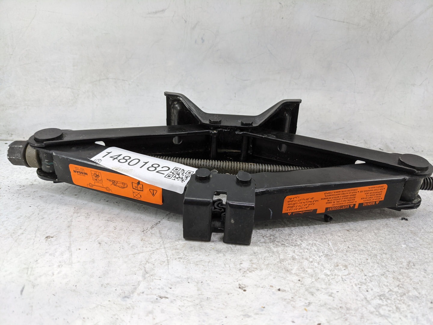 2013 Nissan Altima Spare Scissor Car Jack 1480182 - Oemusedautoparts1.com