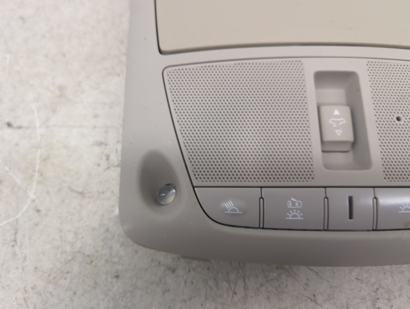 2013 Nissan Altima Overhead Roof Console Tan 1482016 - Oemusedautoparts1.com