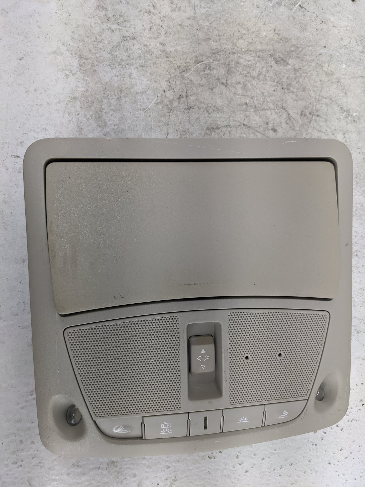2013 Nissan Altima Overhead Roof Console Tan 1483057 - Oemusedautoparts1.com