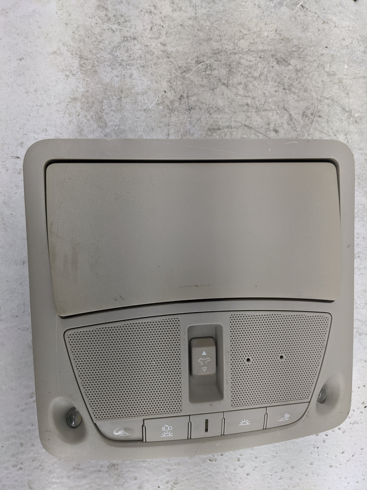 2013 Nissan Altima Overhead Roof Console Tan 1483057 - Oemusedautoparts1.com