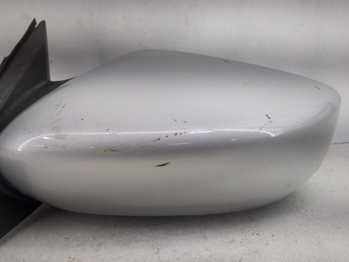 2013 Nissan Altima Driver Side View Mirror - Left Door Mirror OEM Used - Oemusedautoparts1.com