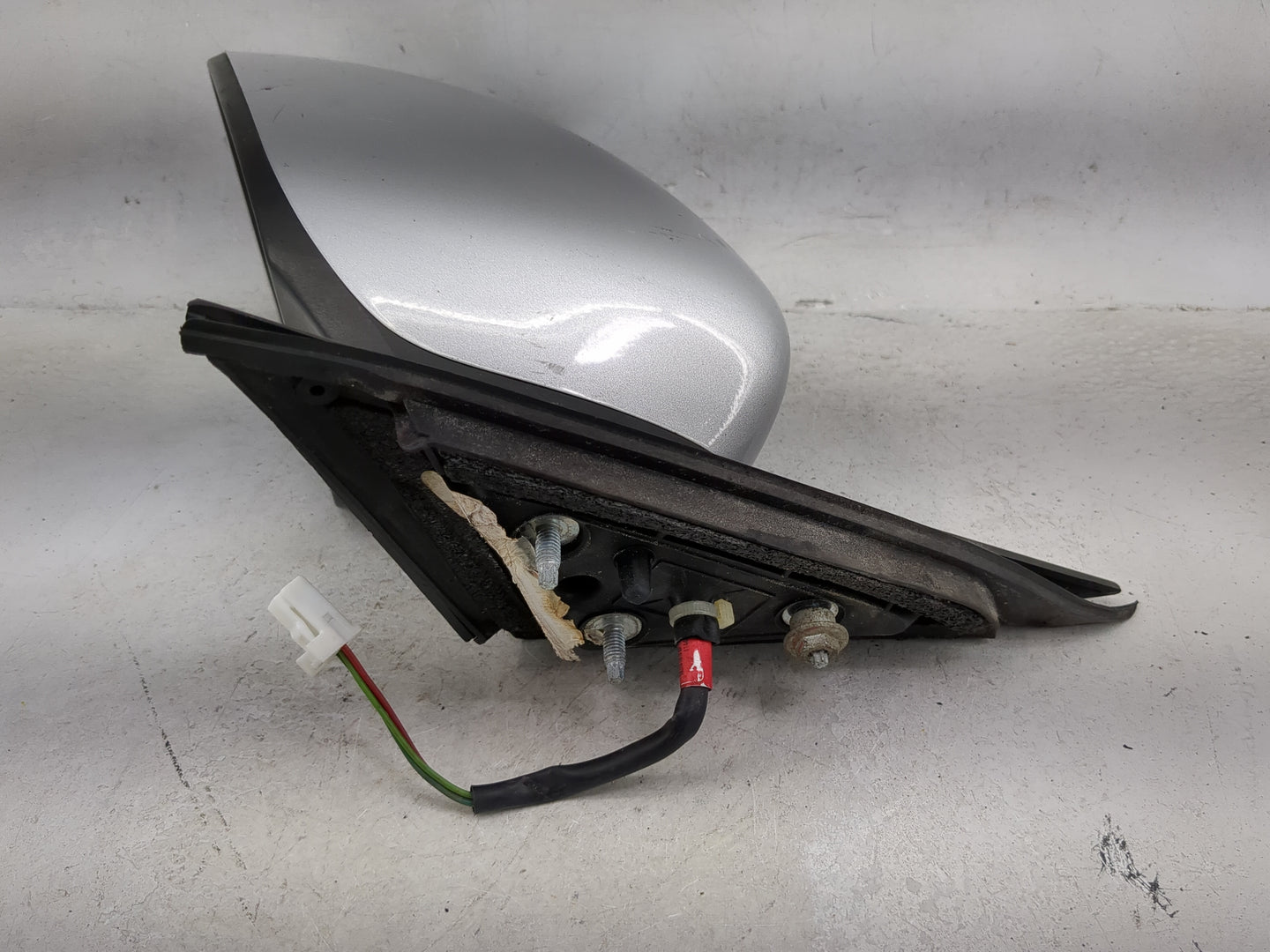 2013 Nissan Altima Driver Side View Mirror - Left Door Mirror OEM Used - Oemusedautoparts1.com
