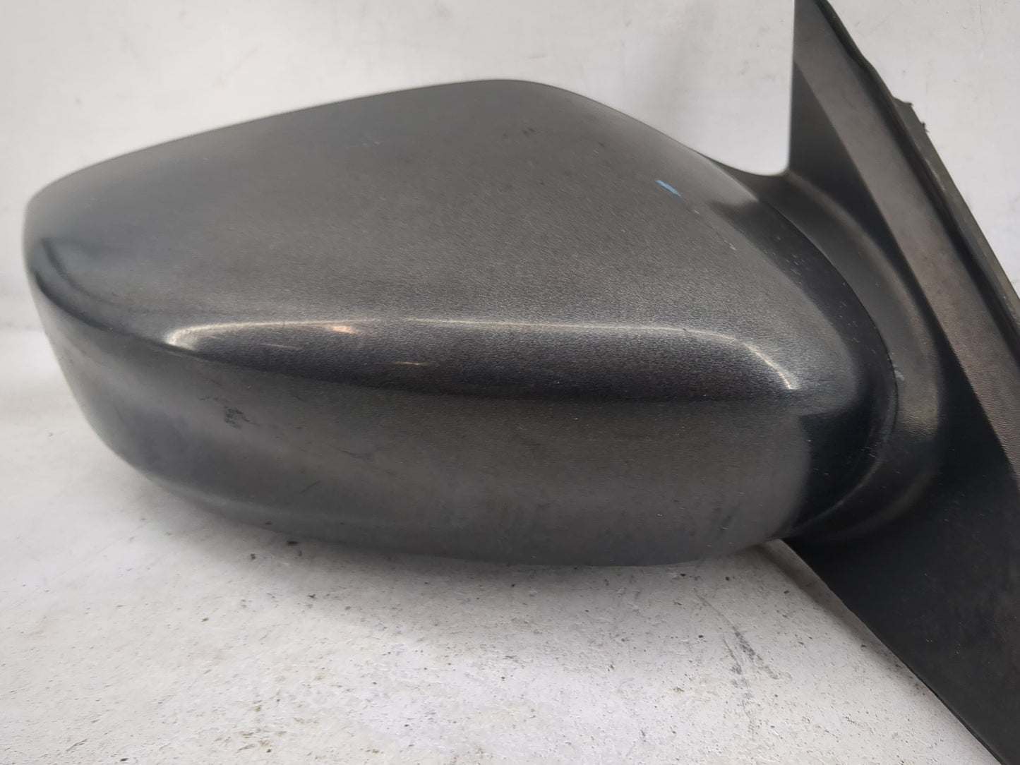 2013-2018 Nissan Altima Passenger Side View Mirror - Right Door Mirror OEM Used - Oemusedautoparts1.com