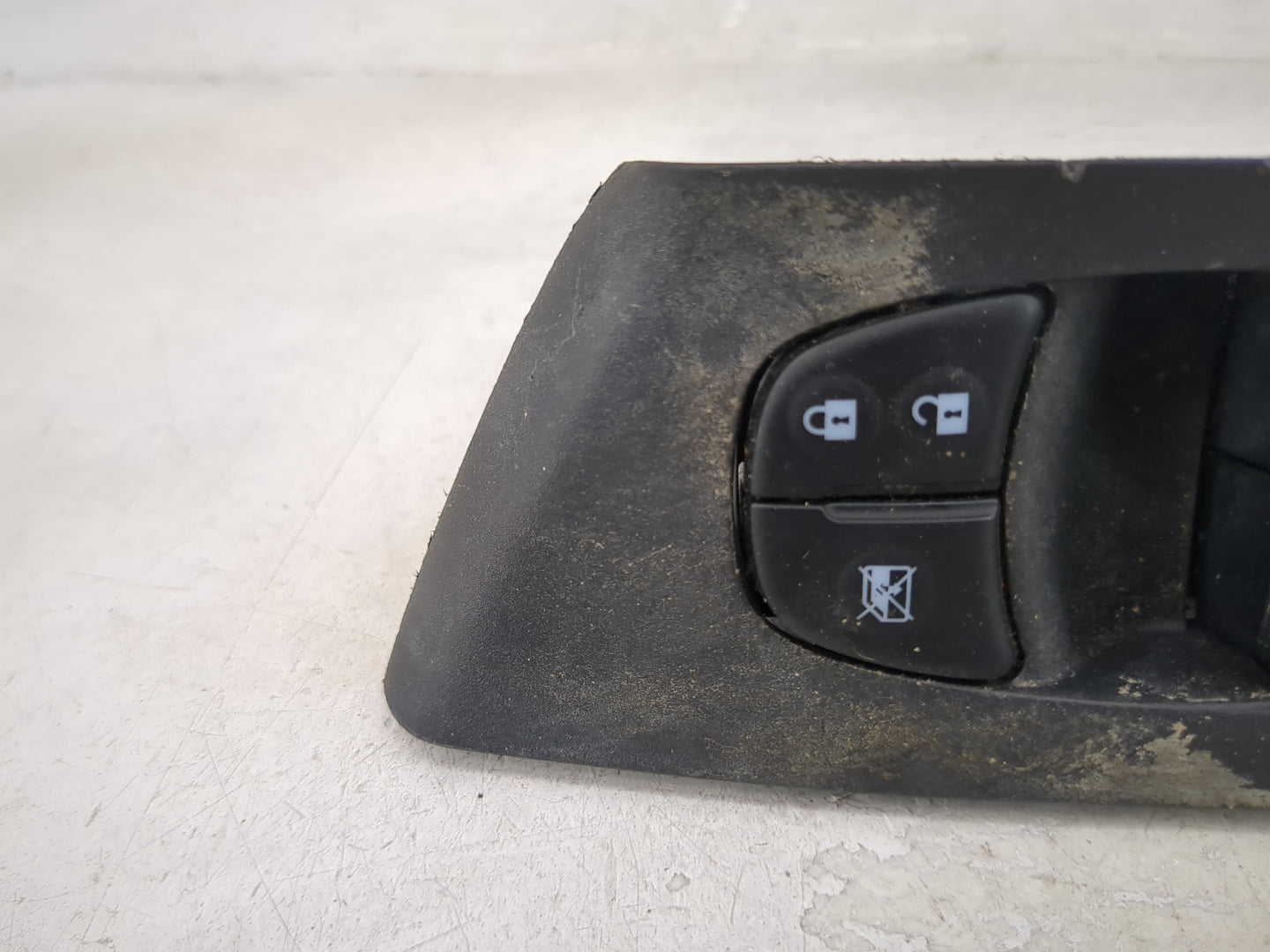 2013-2018 Nissan Altima Master Power Window Switch Replacement Driver Side Left P/N:25401 3TA5A Fits OEM Used Auto Parts - O