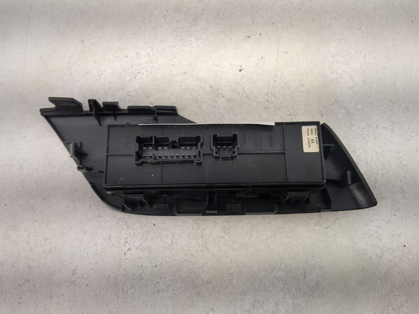 2013-2018 Nissan Altima Master Power Window Switch Replacement Driver Side Left P/N:25401 3TA5A Fits OEM Used Auto Parts - O