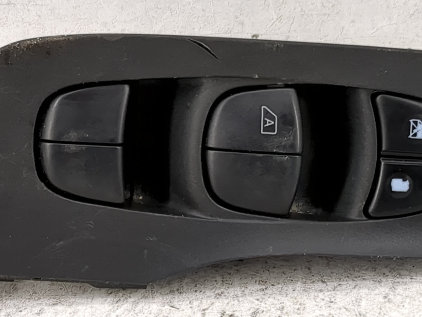 2013-2018 Nissan Altima Master Power Window Switch Replacement Driver Side Left P/N:$CN6693ESPL100 Fits OEM Used Auto Parts 