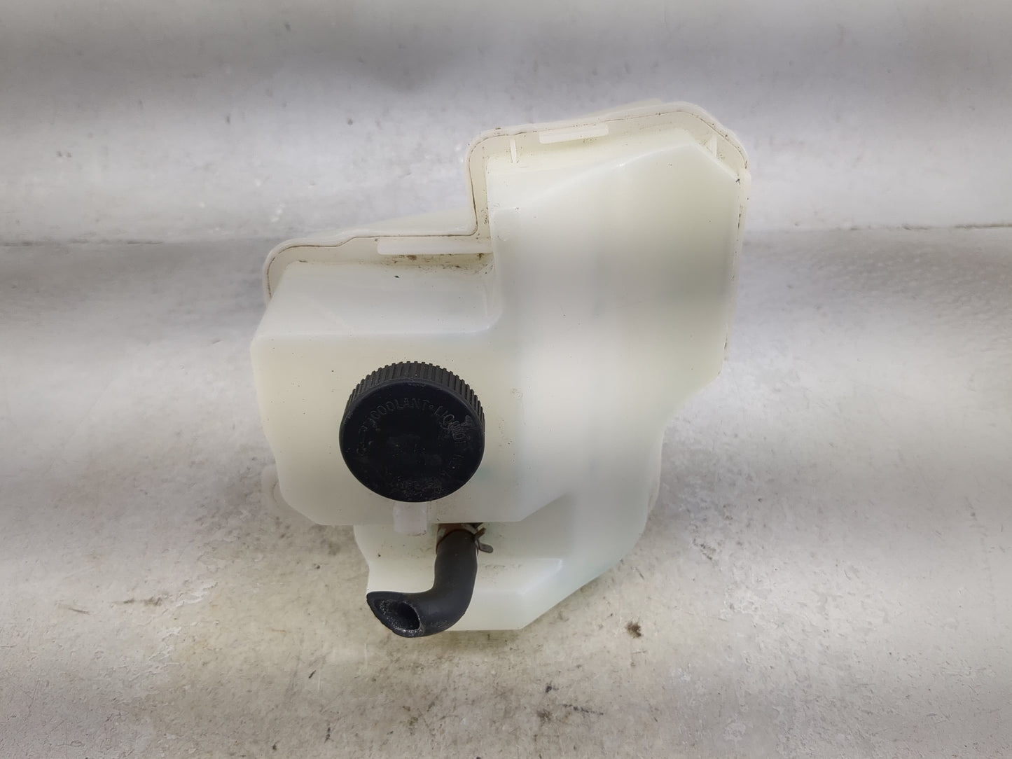 2013-2018 Nissan Altima Radiator Coolant Overflow Expansion Tank Bottle 1494375 - Oemusedautoparts1.com