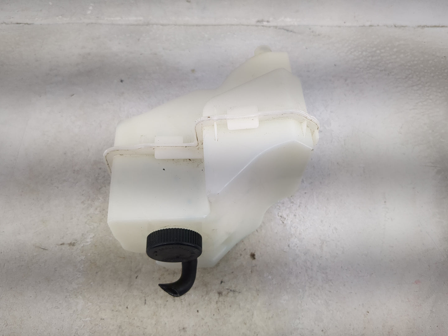 2013-2018 Nissan Altima Radiator Coolant Overflow Expansion Tank Bottle 1494375 - Oemusedautoparts1.com