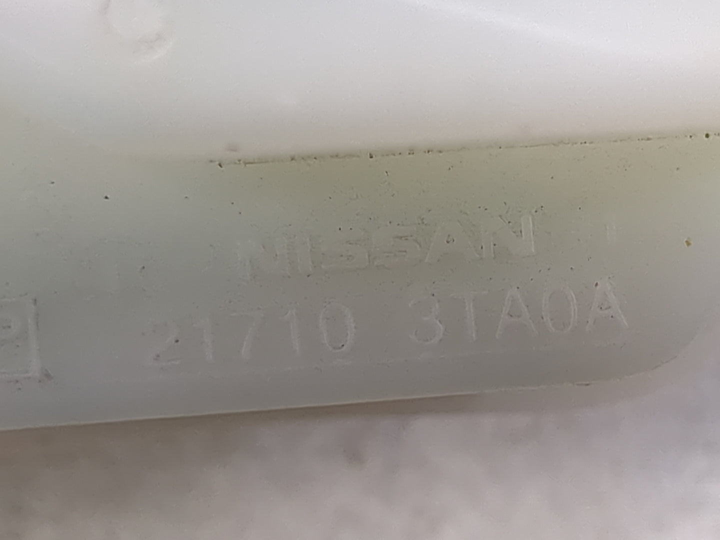 2013-2018 Nissan Altima Radiator Coolant Overflow Expansion Tank Bottle 1494375 - Oemusedautoparts1.com