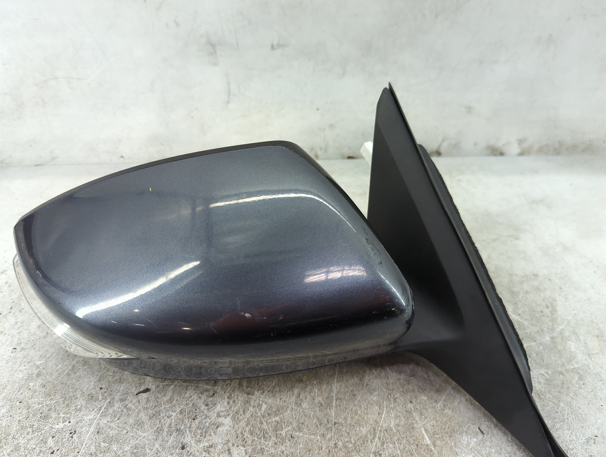 2013-2018 Nissan Altima Passenger Side View Mirror - Right Door Mirror OEM Used - Oemusedautoparts1.com
