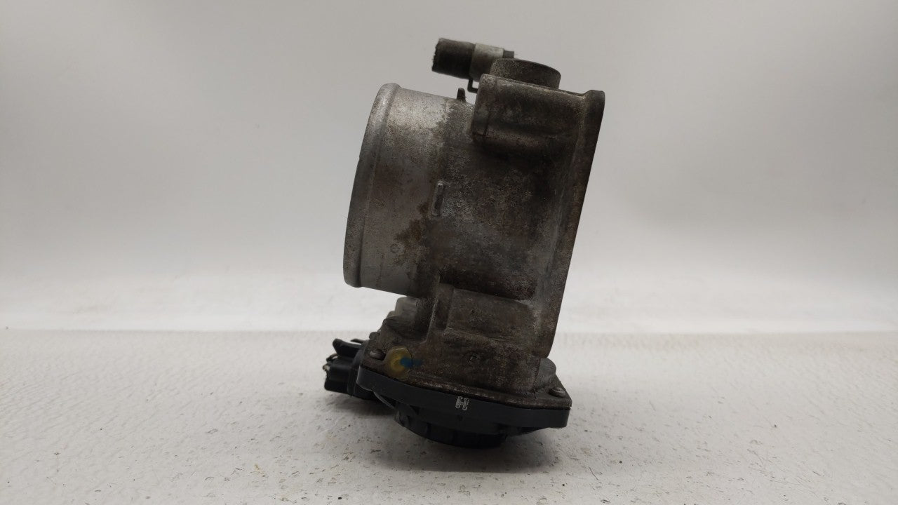 2013-2018 Nissan Altima Throttle Body P/N:3TA60-01 C 3TA60-01 B, 3TA60-01 A Fits Fits 2013 2014 2015 2016 2017 2018 2019 OEM