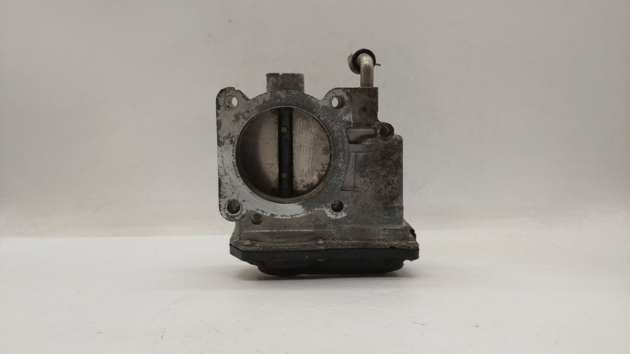 2013-2018 Nissan Altima Throttle Body P/N:3TA60-01 C 3TA60-01 B, 3TA60-01 A Fits Fits 2013 2014 2015 2016 2017 2018 2019 OEM