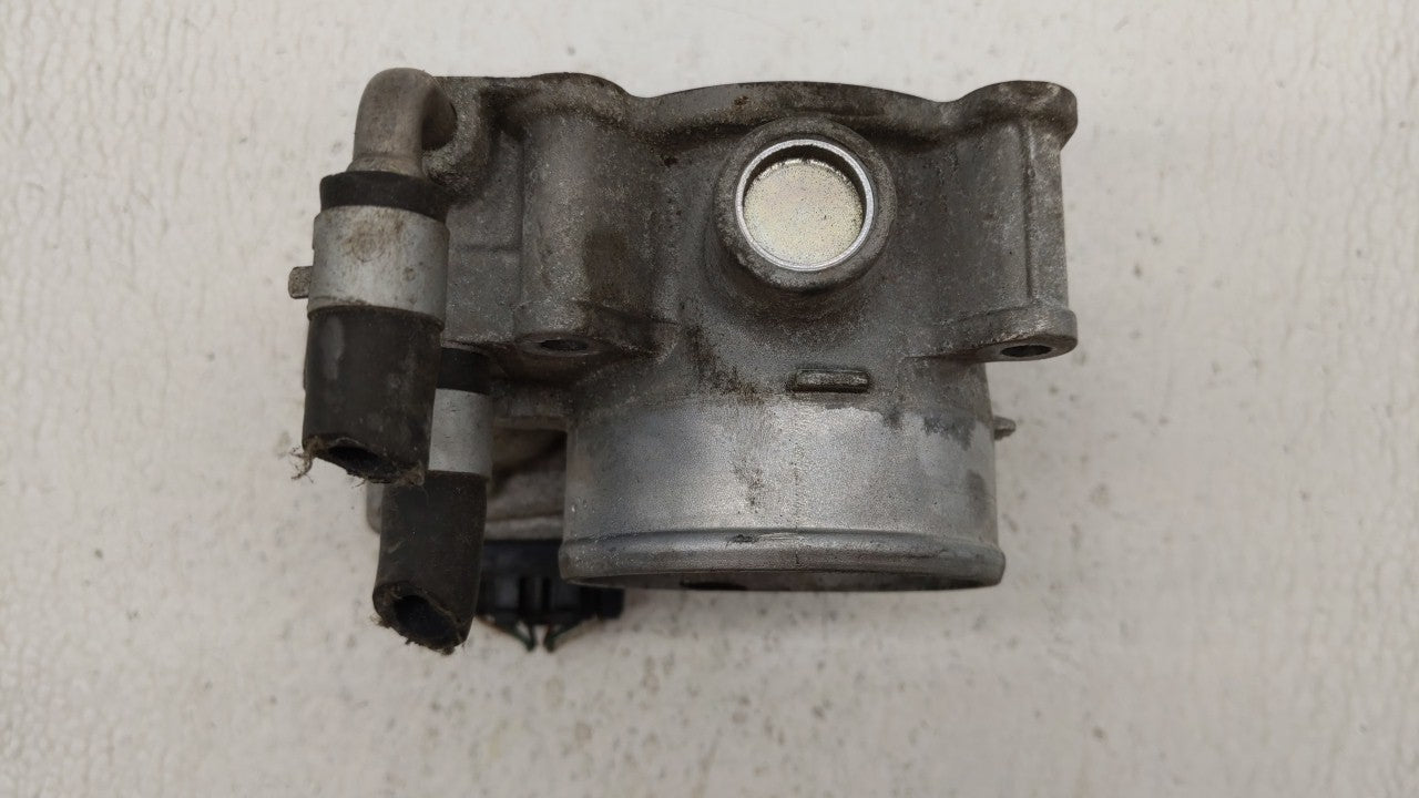 2013-2018 Nissan Altima Throttle Body P/N:3TA60-01 C 3TA60-01 B, 3TA60-01 A Fits Fits 2013 2014 2015 2016 2017 2018 2019 OEM