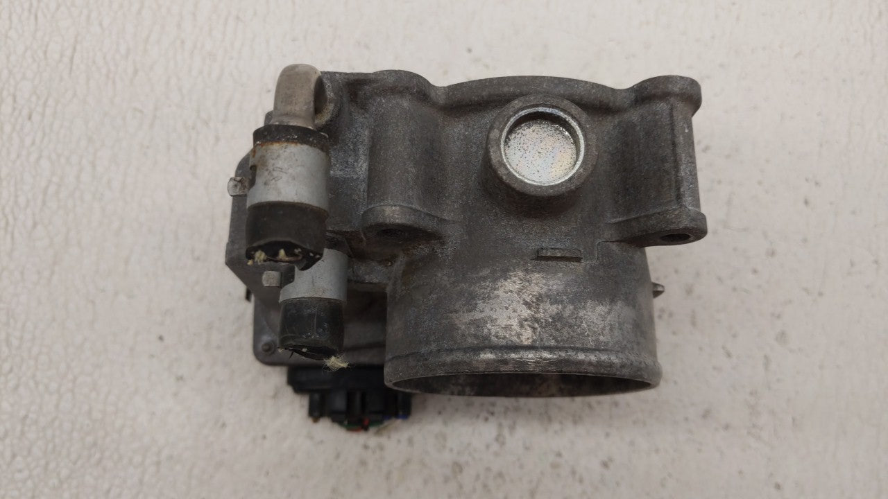 2013-2018 Nissan Altima Throttle Body P/N:3TA60-01 C 3TA60-01 B, 3TA60-01 A Fits Fits 2013 2014 2015 2016 2017 2018 2019 OEM