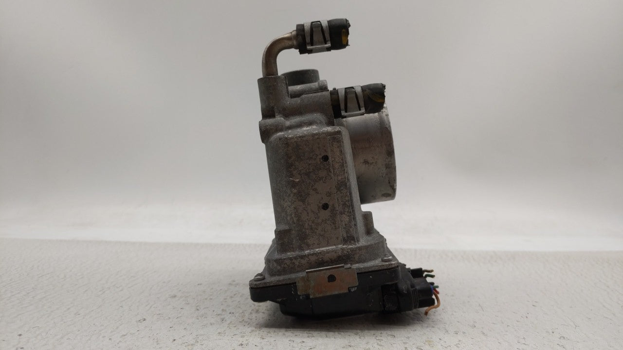2013-2018 Nissan Altima Throttle Body P/N:3TA60-01 C 3TA60-01 B, 3TA60-01 A Fits Fits 2013 2014 2015 2016 2017 2018 2019 OEM
