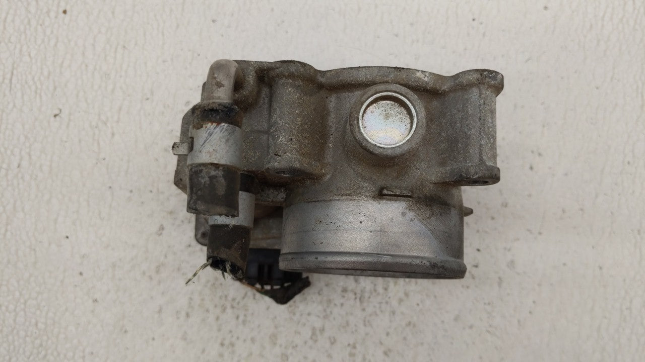 2013-2018 Nissan Altima Throttle Body P/N:3TA60-01 C 3TA60-01 B, 3TA60-01 A Fits Fits 2013 2014 2015 2016 2017 2018 2019 OEM
