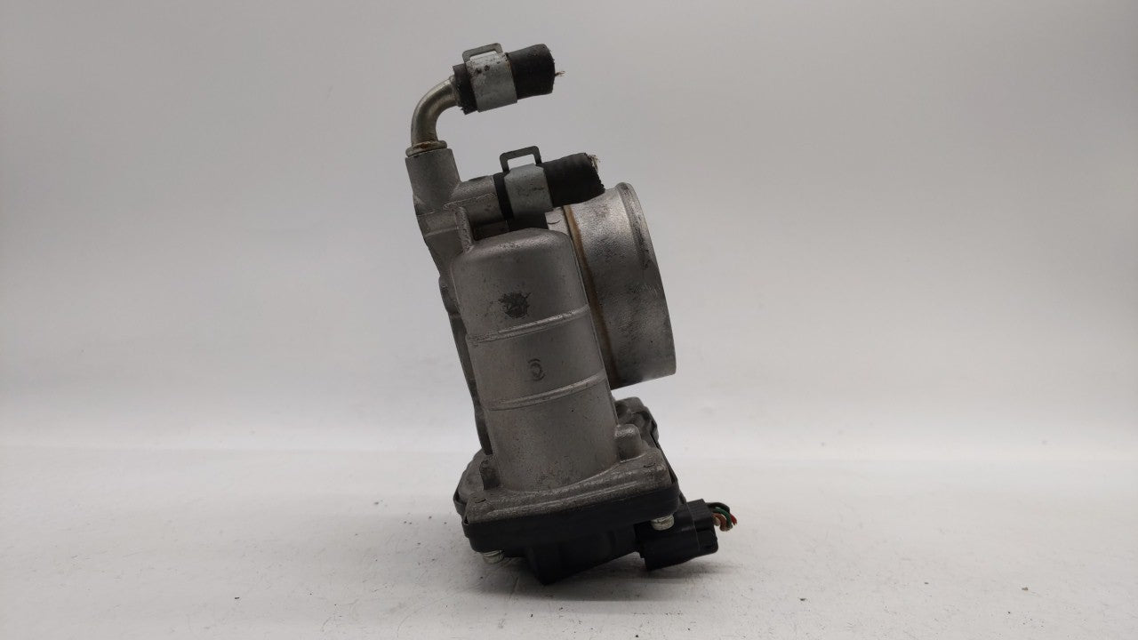 2007-2013 Nissan Altima Throttle Body P/N:RME60-15 Fits Fits 2007 2008 2009 2010 2011 2012 2013 OEM Used Auto Parts - Oemuse