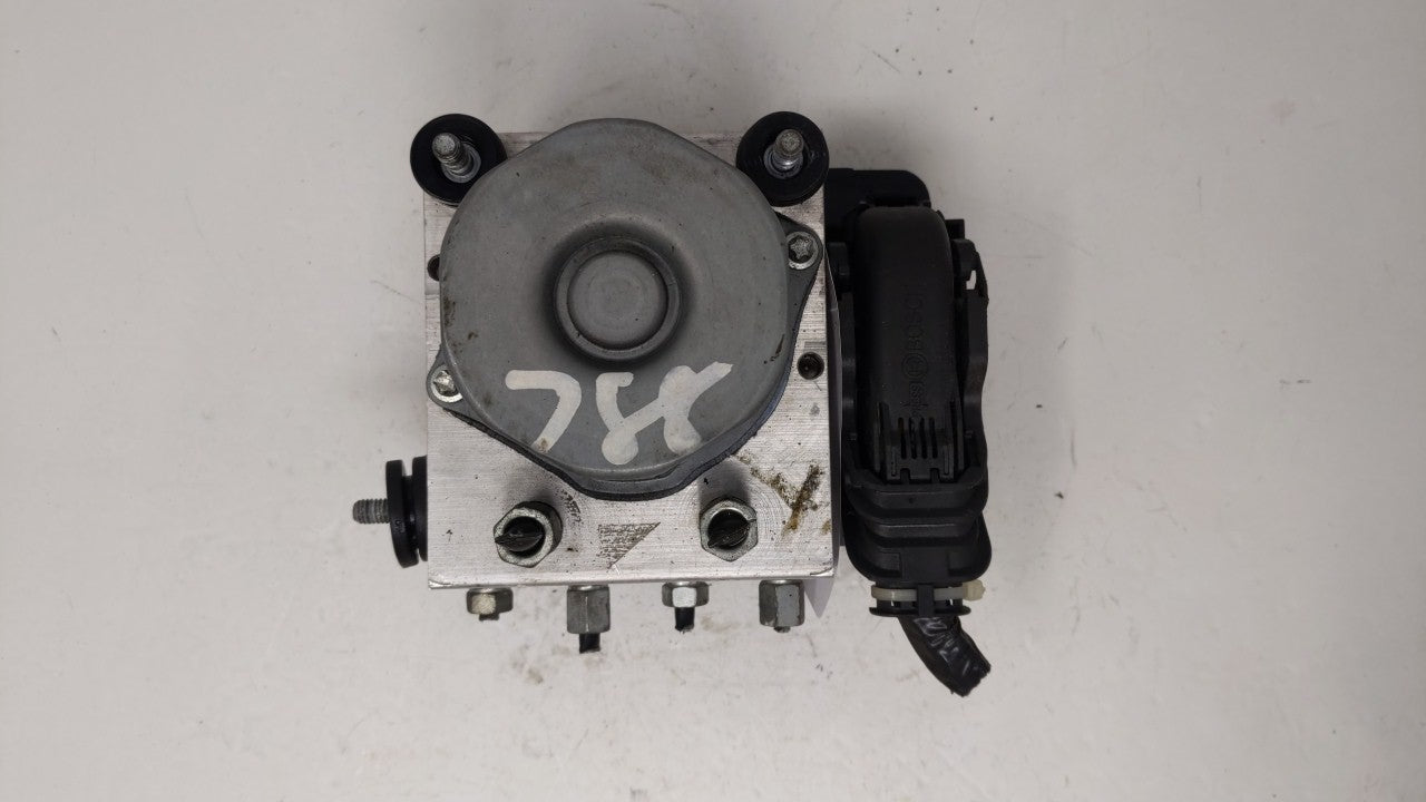 2013-2015 Nissan Altima ABS Pump Control Module Replacement P/N:47660 3TA0A Fits Fits 2013 2014 2015 OEM Used Auto Parts - O