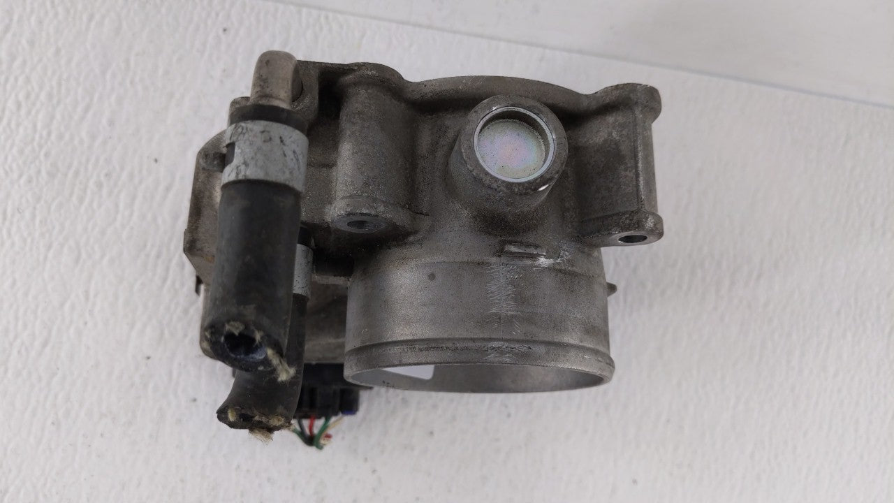 2013-2018 Nissan Altima Throttle Body P/N:3TA60-01 C 3TA60-01 B, 3TA60-01 A Fits Fits 2013 2014 2015 2016 2017 2018 2019 OEM