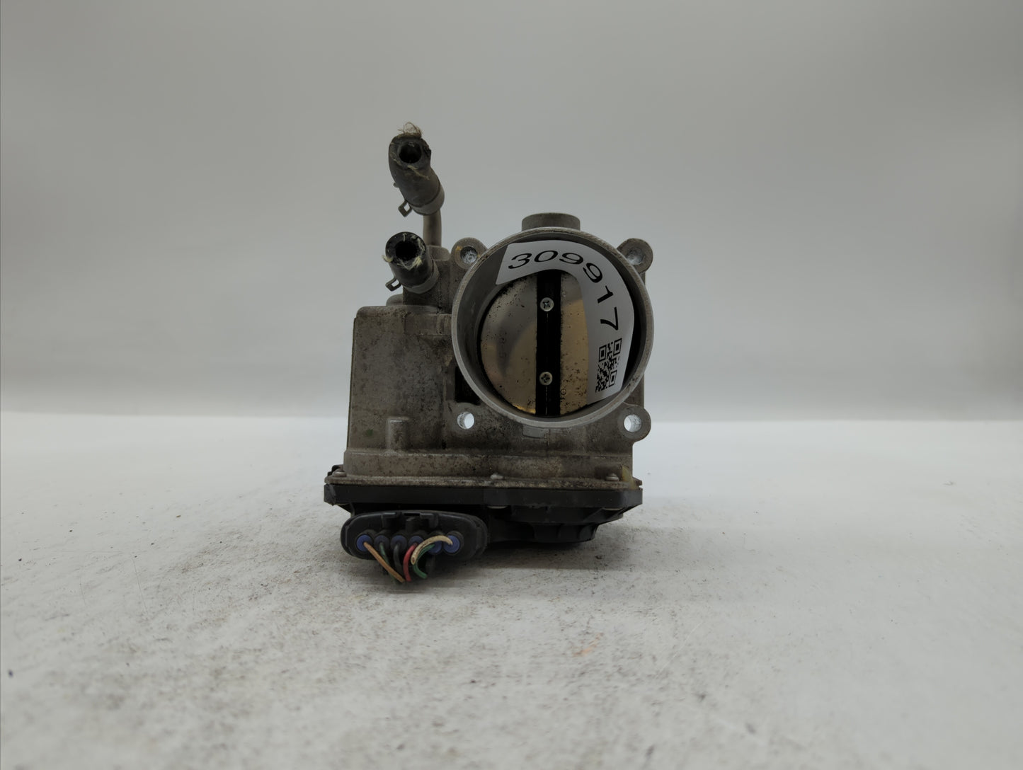 2013-2018 Nissan Altima Throttle Body P/N:3TA60-01 C 3TA60-01 B, 3TA60-01 A Fits Fits 2013 2014 2015 2016 2017 2018 2019 OEM