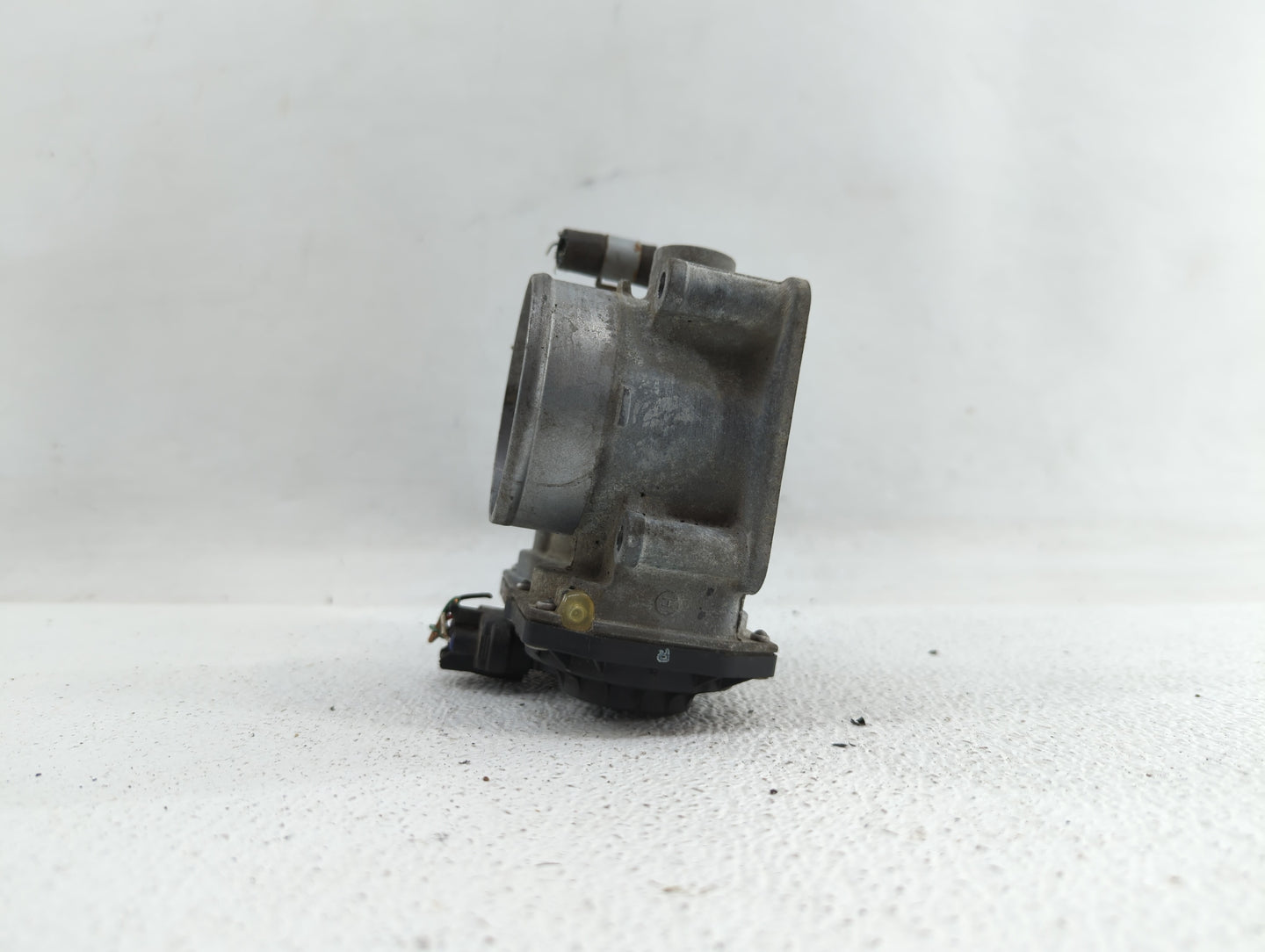 2013-2018 Nissan Altima Throttle Body P/N:3TA60-01 C 3TA60-01 B, 3TA60-01 A Fits Fits 2013 2014 2015 2016 2017 2018 2019 OEM