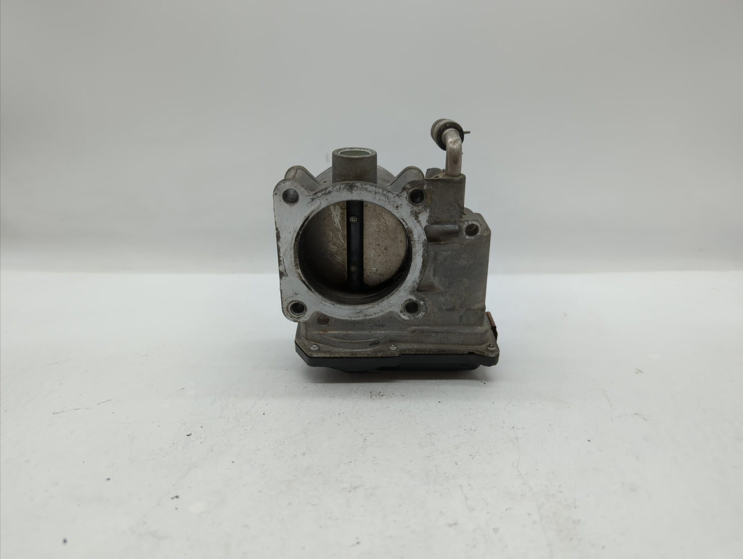 2013-2018 Nissan Altima Throttle Body P/N:3TA60-01 C 3TA60-01 B, 3TA60-01 A Fits Fits 2013 2014 2015 2016 2017 2018 2019 OEM