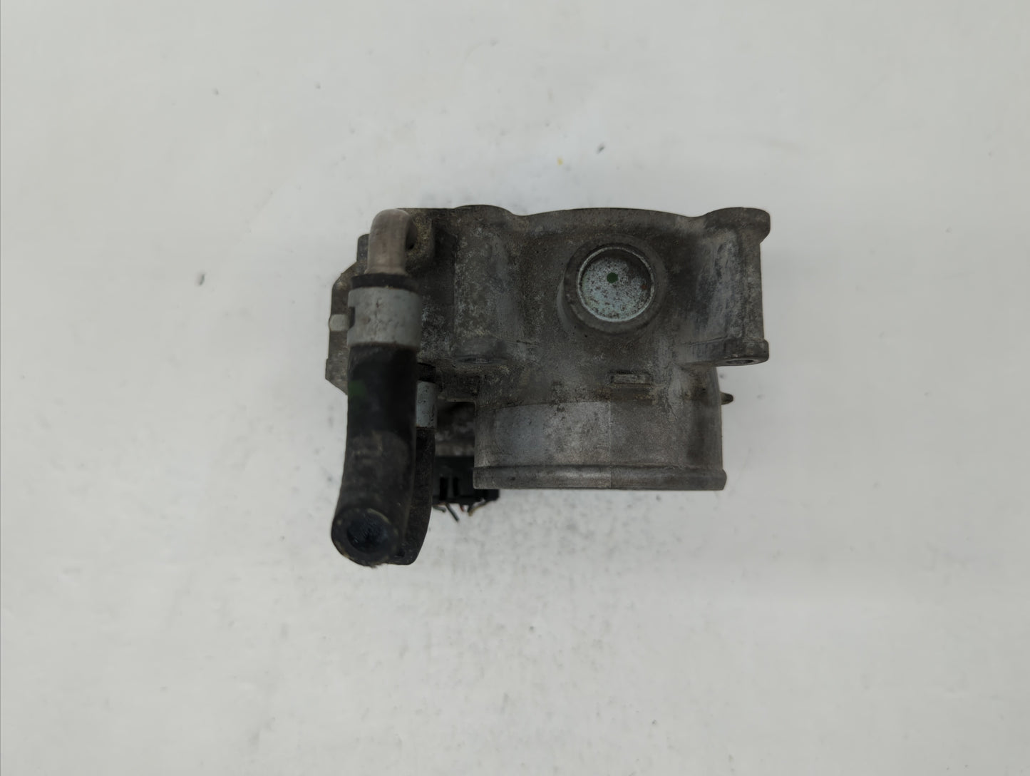 2013-2018 Nissan Altima Throttle Body P/N:3TA60-01 C 3TA60-01 B, 3TA60-01 A Fits Fits 2013 2014 2015 2016 2017 2018 2019 OEM