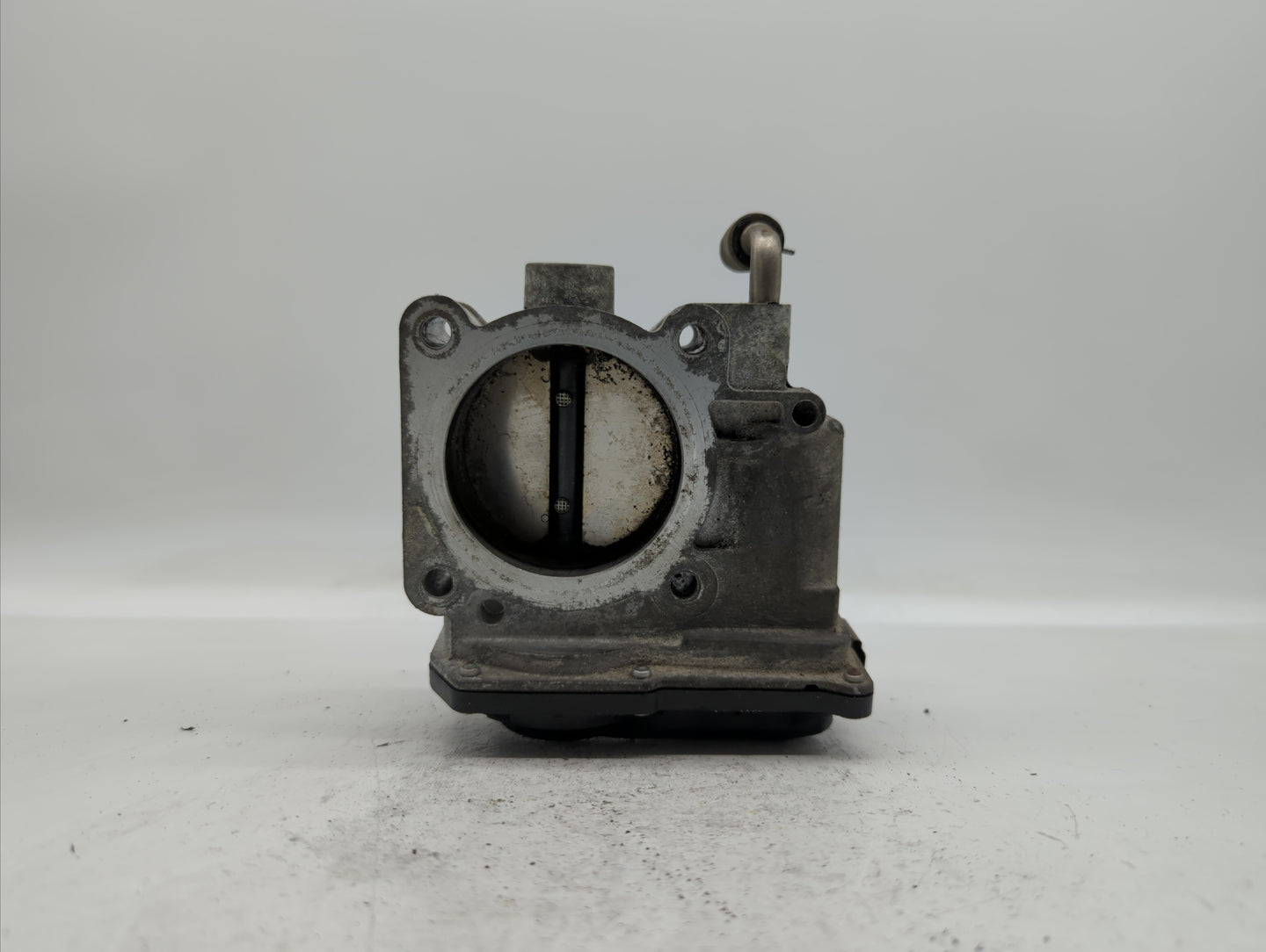 2013-2018 Nissan Altima Throttle Body P/N:3TA60-01 C 3TA60-01 B, 3TA60-01 A Fits Fits 2013 2014 2015 2016 2017 2018 2019 OEM