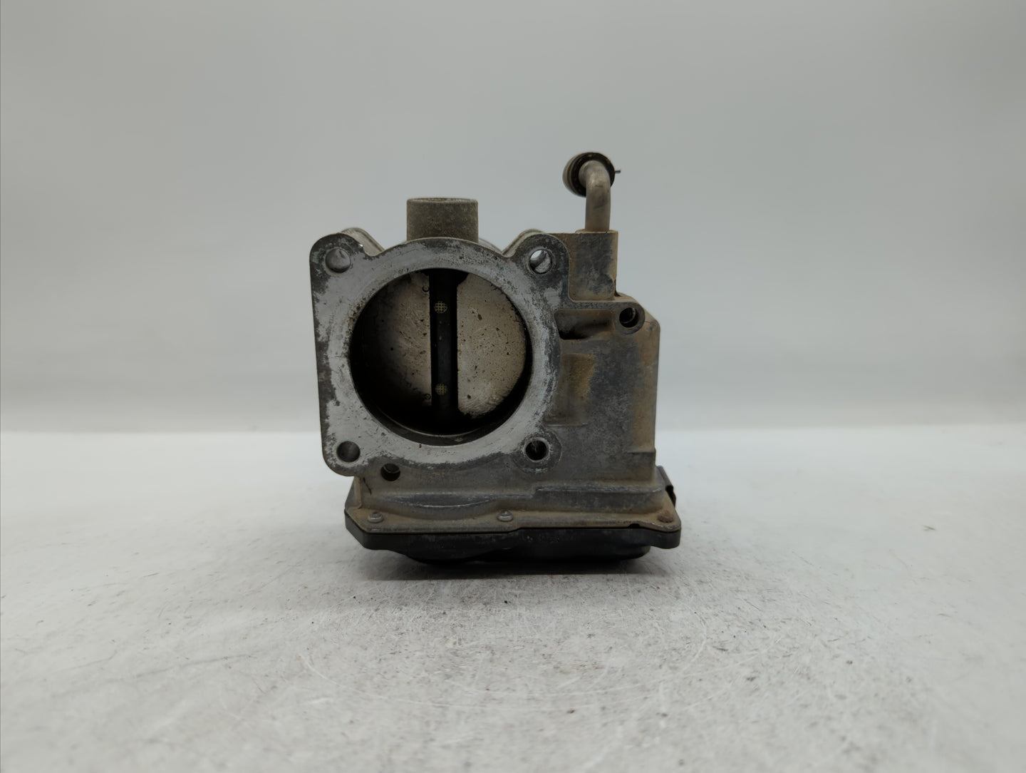 2013-2018 Nissan Altima Throttle Body P/N:3TA60-01 C 3TA60-01 B, 3TA60-01 A Fits Fits 2013 2014 2015 2016 2017 2018 2019 OEM