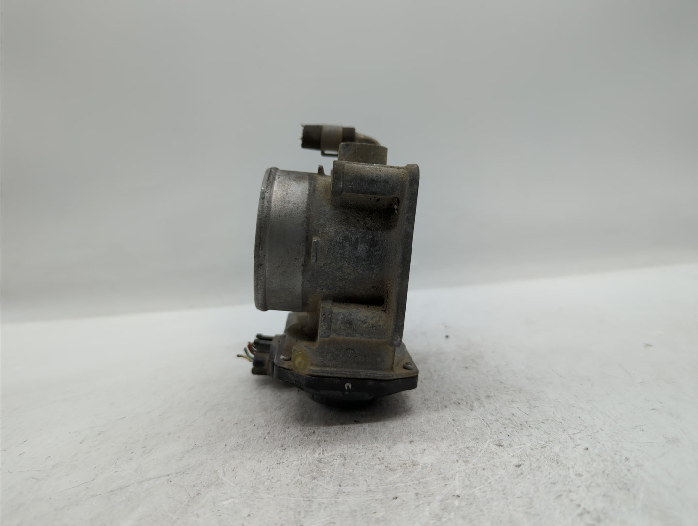 2013-2018 Nissan Altima Throttle Body P/N:3TA60-01 C 3TA60-01 B, 3TA60-01 A Fits Fits 2013 2014 2015 2016 2017 2018 2019 OEM
