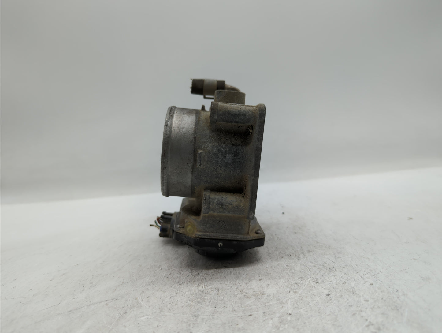 2013-2018 Nissan Altima Throttle Body P/N:3TA60-01 C 3TA60-01 B, 3TA60-01 A Fits Fits 2013 2014 2015 2016 2017 2018 2019 OEM