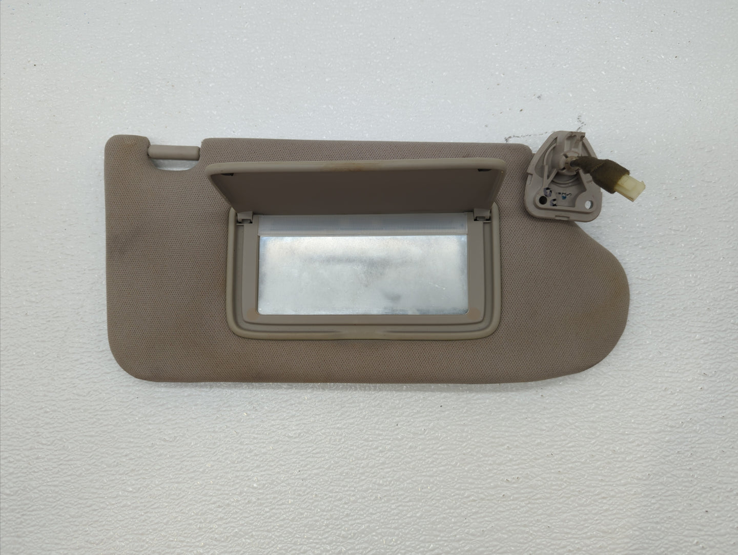 2013-2018 Nissan Altima Sun Visor Shade Replacement Passenger Right Mirror Fits Fits 2013 2014 2015 2016 2017 2018 OEM Used 