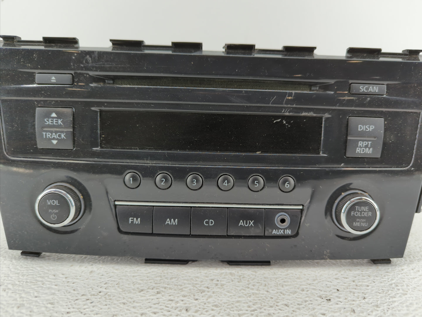 2013-2015 Nissan Altima Am Fm Cd Player Radio Receiver - Oemusedautoparts1.com