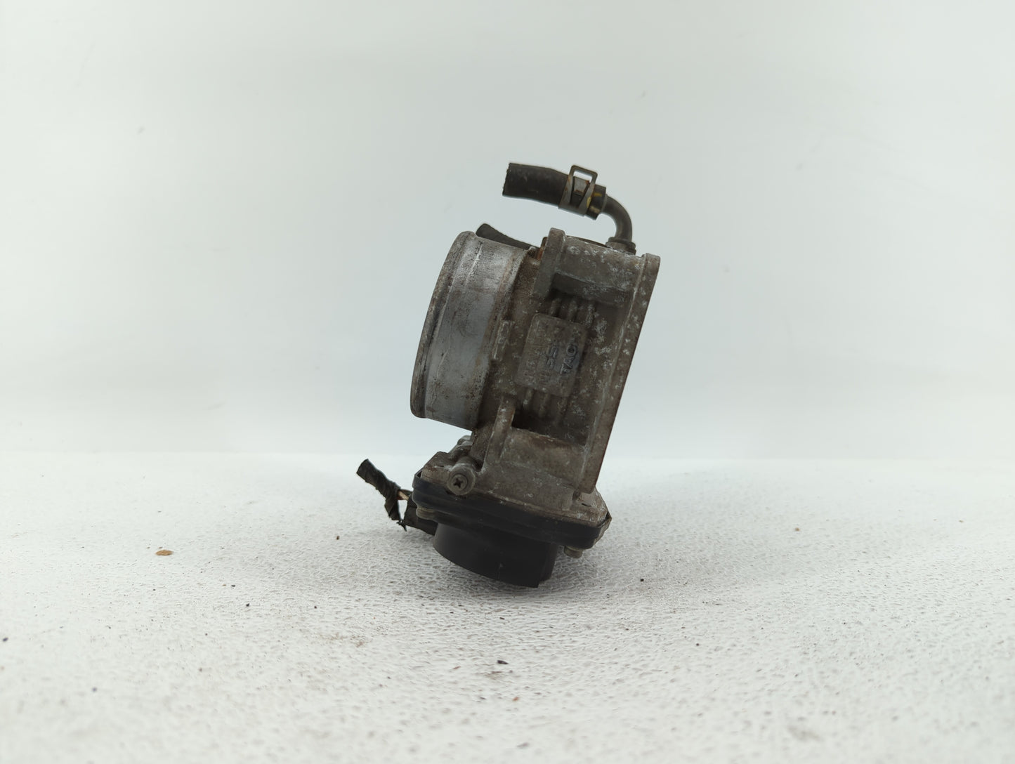 2007-2013 Nissan Altima Throttle Body P/N:526-01 RME60-15 Fits Fits 2007 2008 2009 2010 2011 2012 2013 OEM Used Auto Parts -
