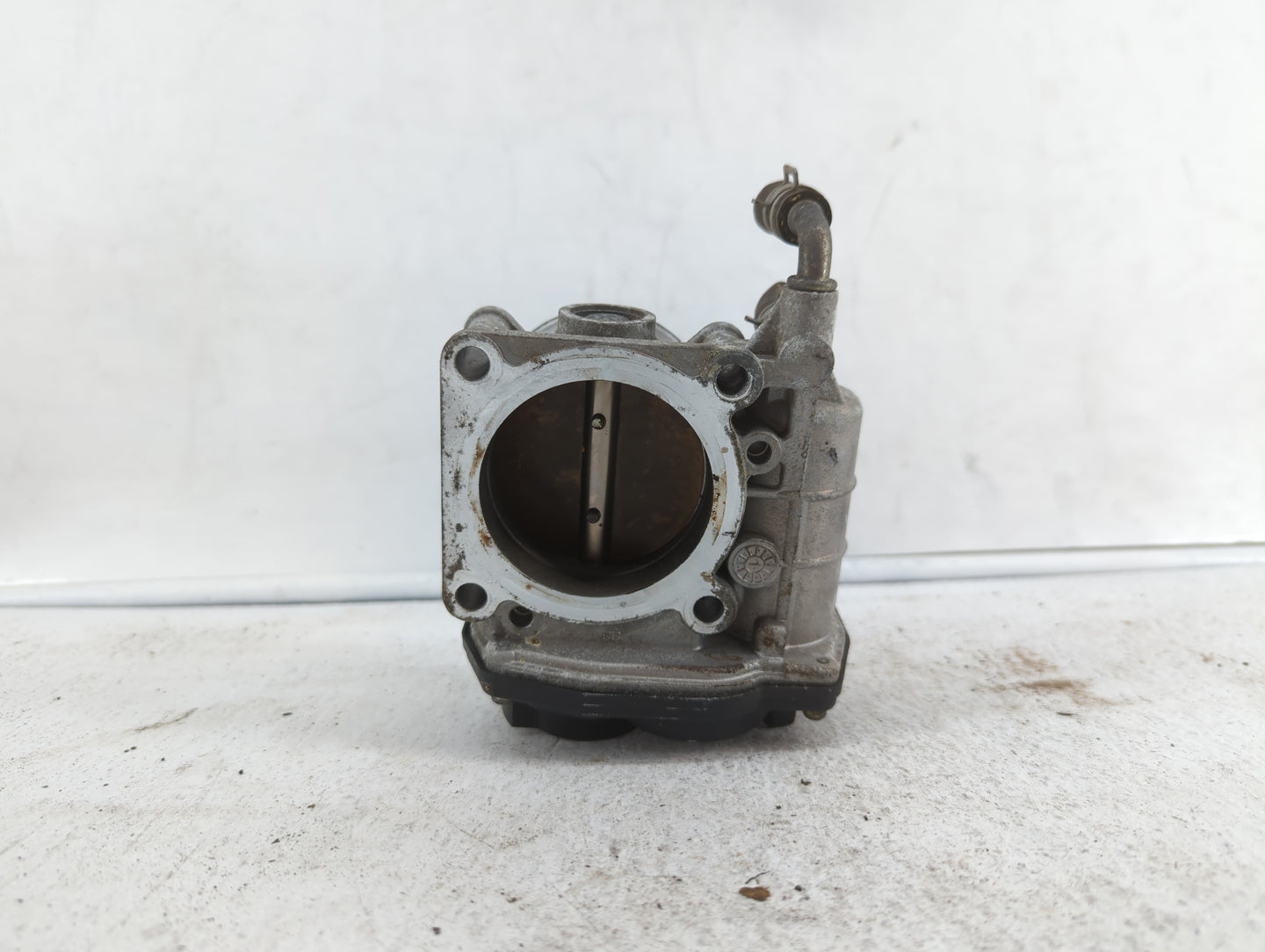2007-2013 Nissan Altima Throttle Body P/N:526-01 RME60-15 Fits Fits 2007 2008 2009 2010 2011 2012 2013 OEM Used Auto Parts -