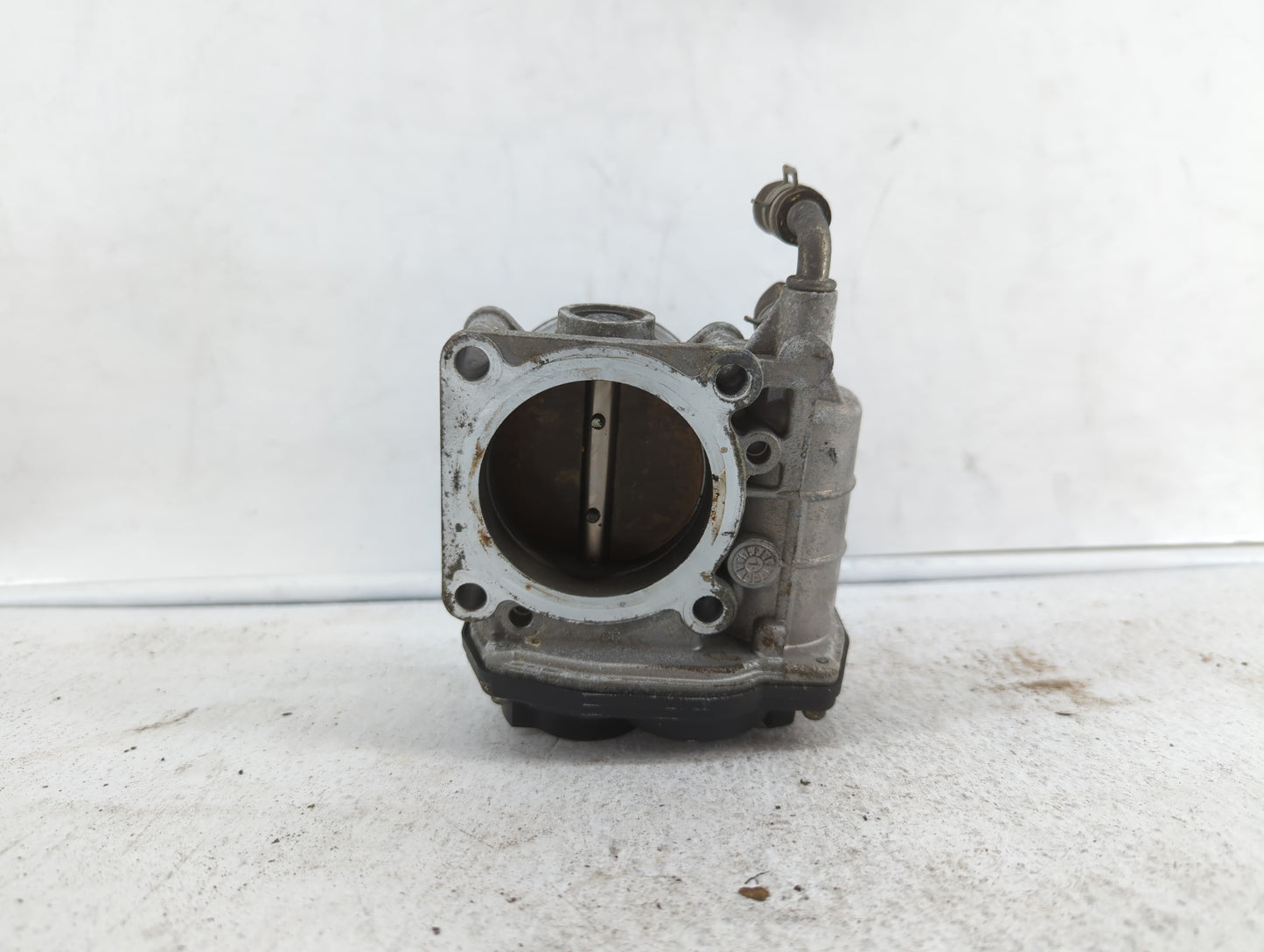 2007-2013 Nissan Altima Throttle Body P/N:526-01 RME60-15 Fits Fits 2007 2008 2009 2010 2011 2012 2013 OEM Used Auto Parts -