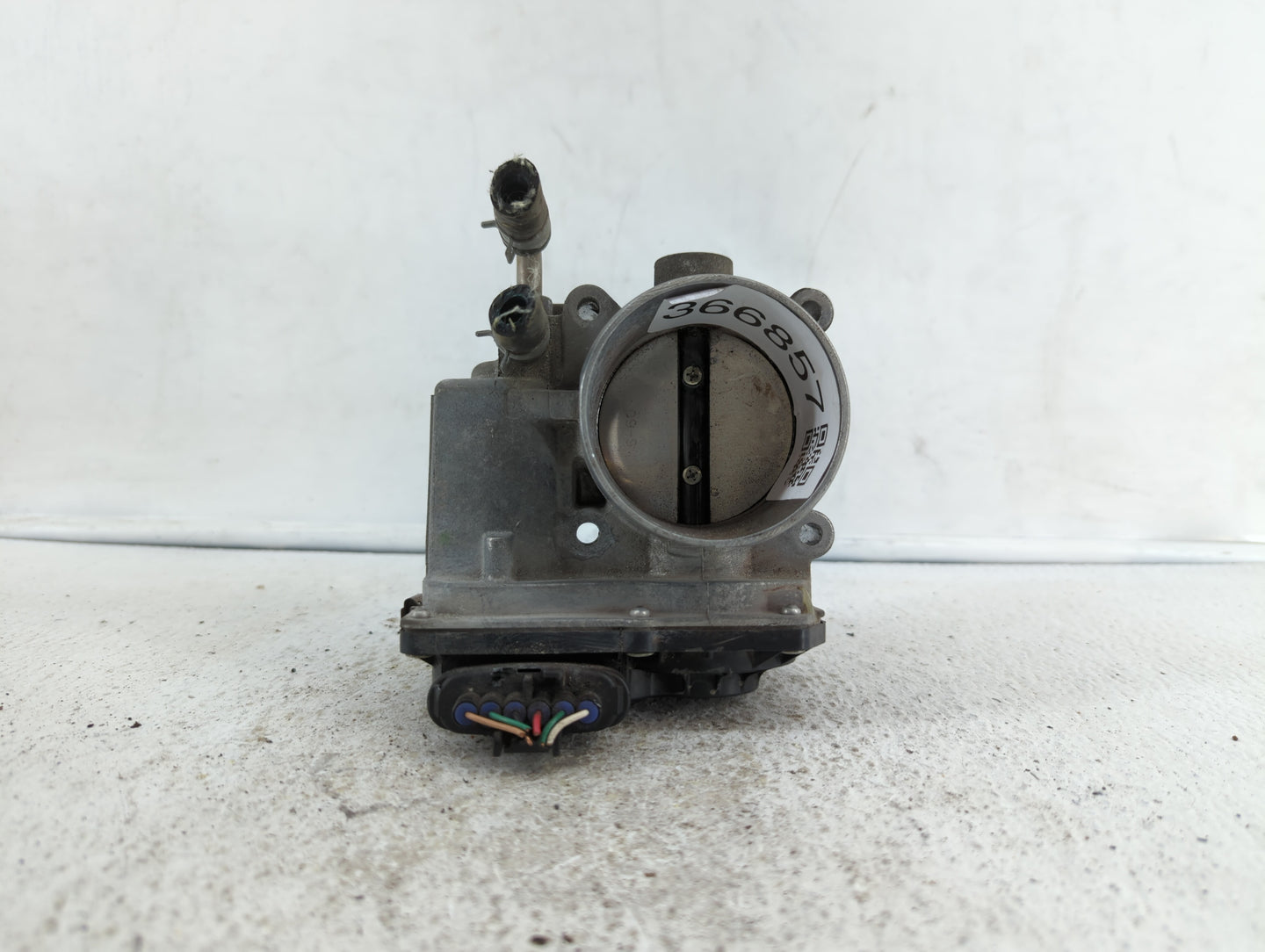 2013-2018 Nissan Altima Throttle Body P/N:3TA60-01 C 3TA60-01 B, 3TA60-01 A Fits Fits 2013 2014 2015 2016 2017 2018 2019 OEM
