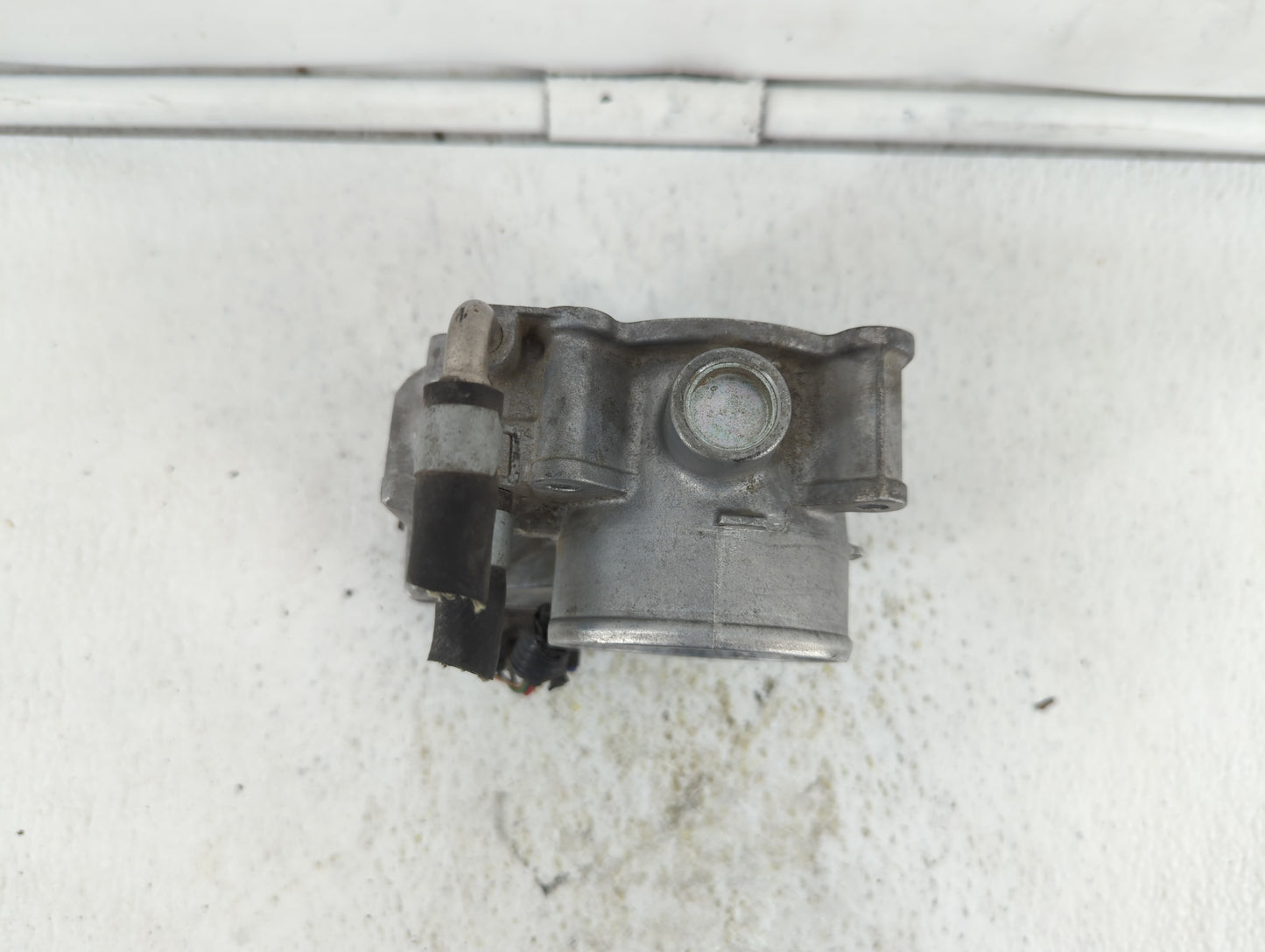 2013-2018 Nissan Altima Throttle Body P/N:3TA60-01 C 3TA60-01 B, 3TA60-01 A Fits Fits 2013 2014 2015 2016 2017 2018 2019 OEM