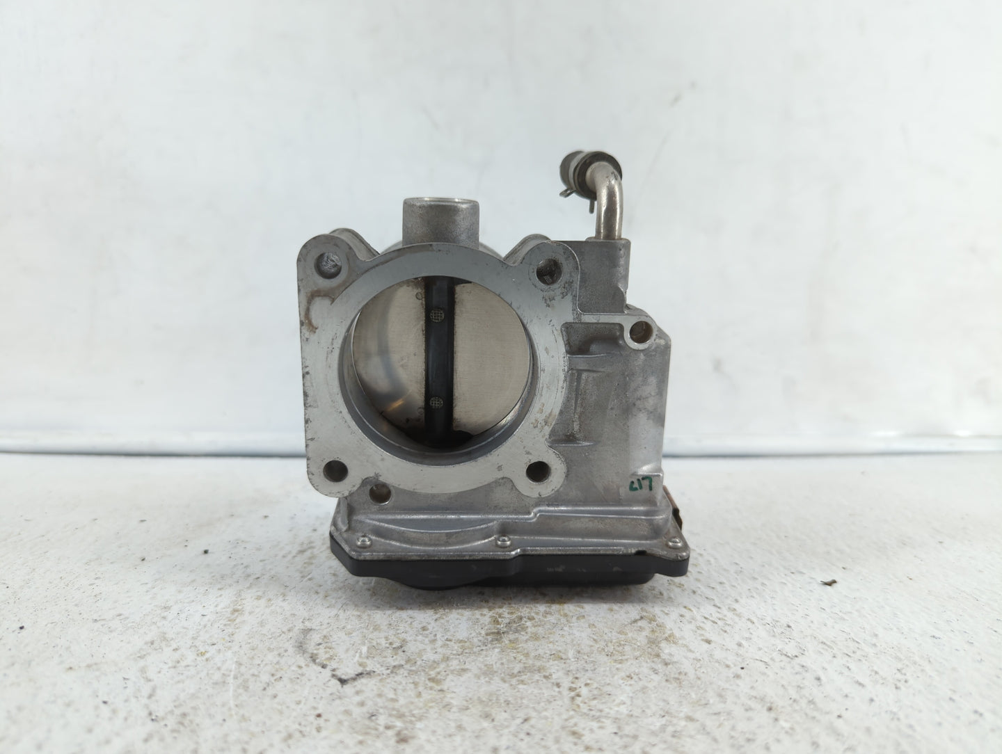 2013-2018 Nissan Altima Throttle Body P/N:3TA60-01 C 3TA60-01 B, 3TA60-01 A Fits Fits 2013 2014 2015 2016 2017 2018 2019 OEM