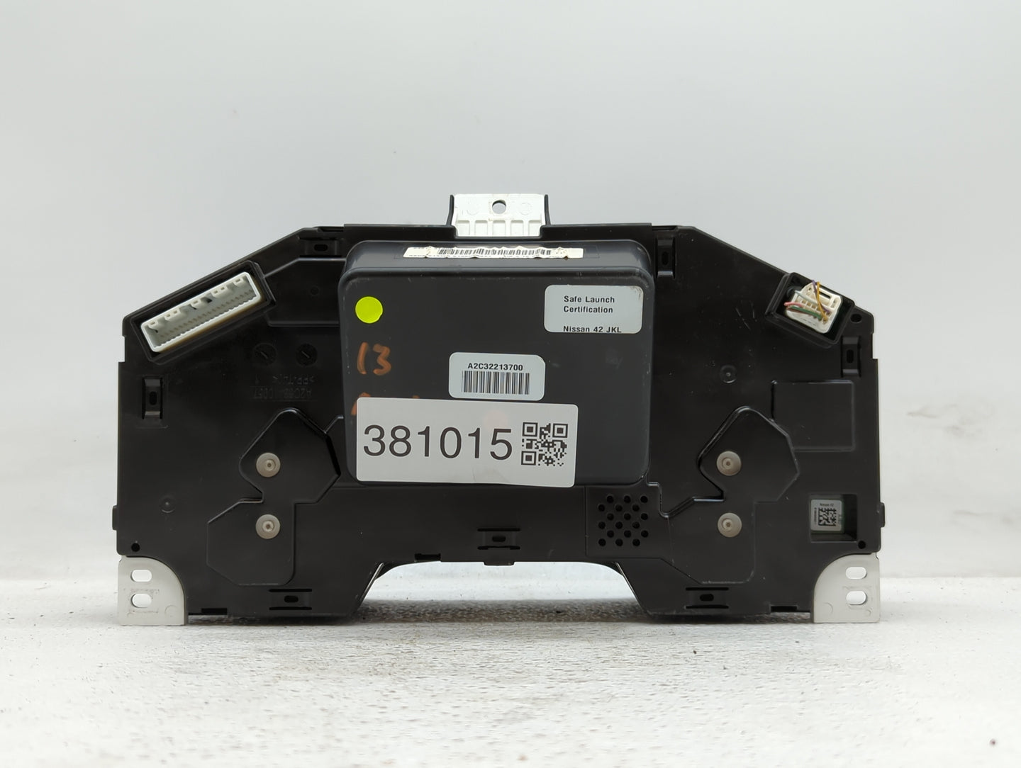 2013 Nissan Altima Instrument Cluster Speedometer Gauges P/N:24810 3TA0D 24810 3TA0C, 24810 3TA0B, 24810 3TA0A Fits OEM Used