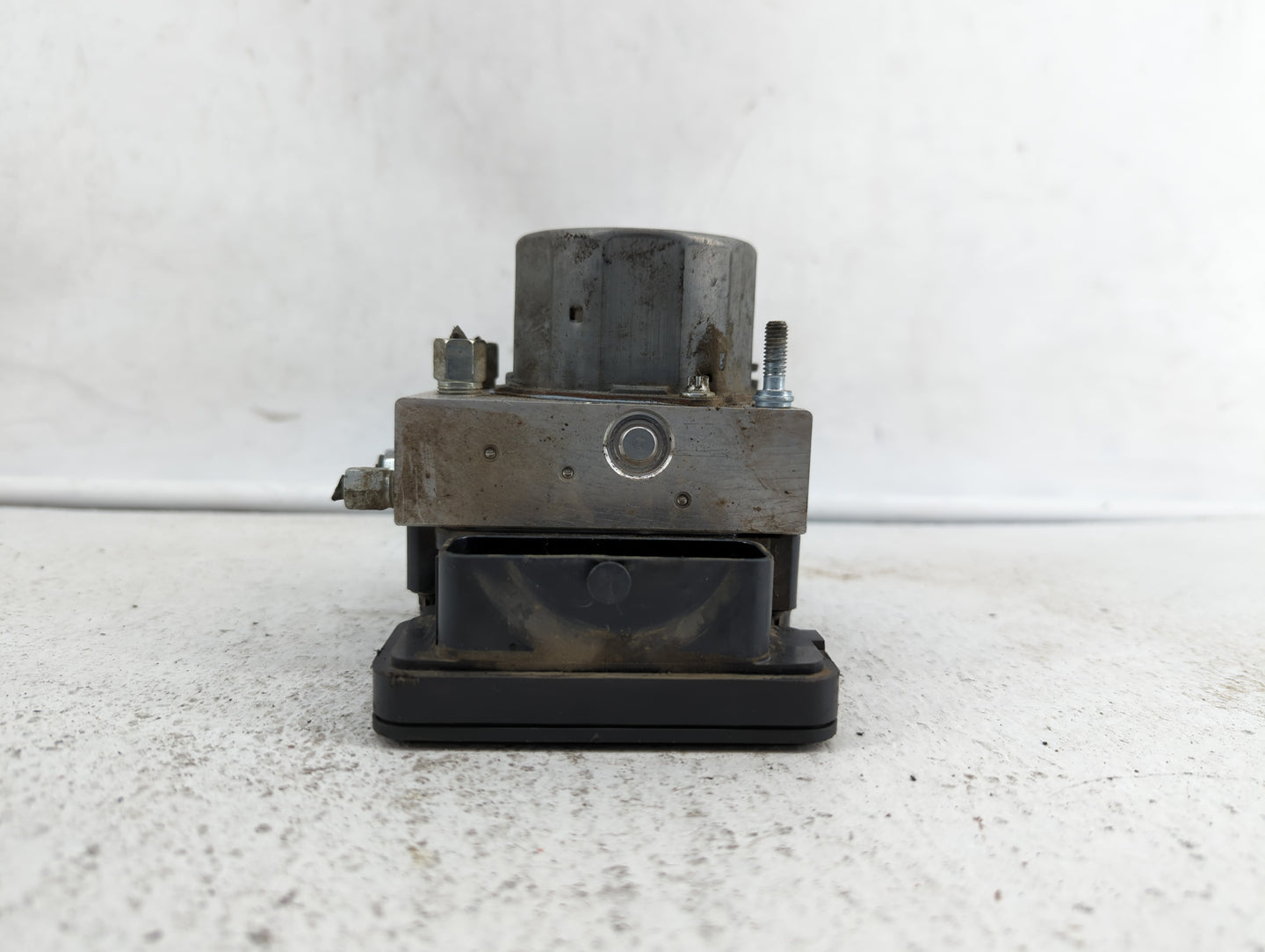 2013-2015 Nissan Altima ABS Pump Control Module Replacement P/N:47660 3TA0A Fits Fits 2013 2014 2015 OEM Used Auto Parts - O