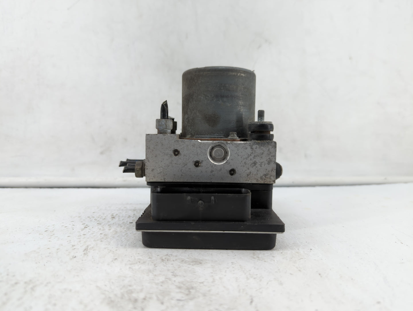 2013-2015 Nissan Altima ABS Pump Control Module Replacement P/N:47660 3TA0A Fits Fits 2013 2014 2015 OEM Used Auto Parts - O