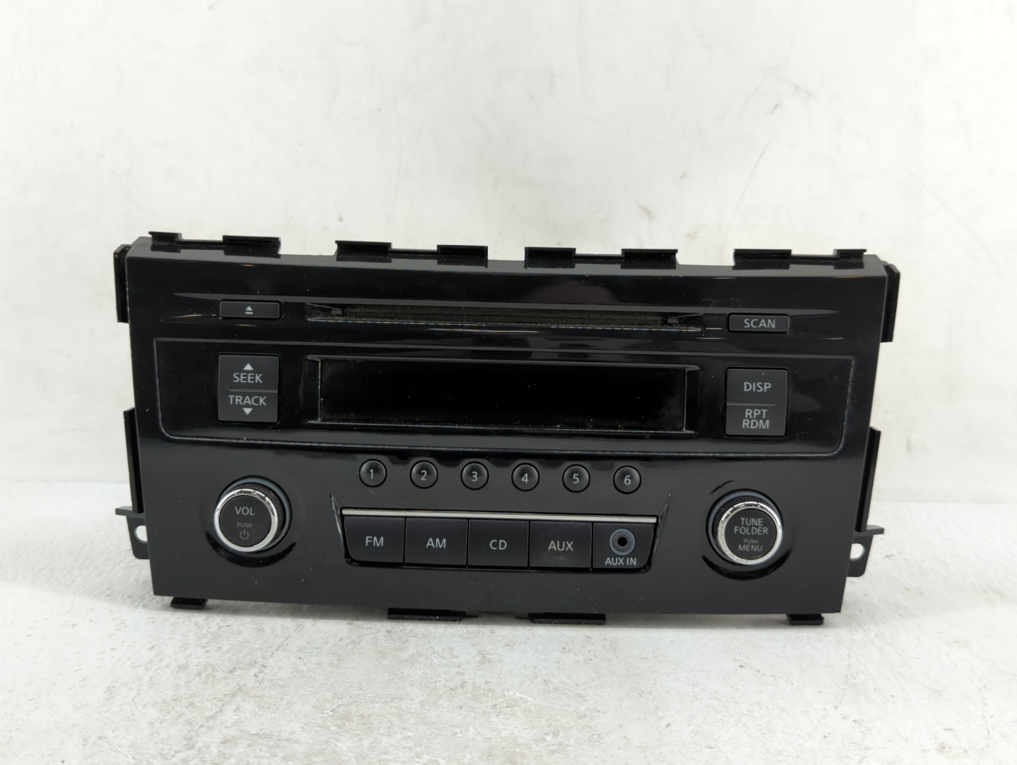 2013-2015 Nissan Altima Am Fm Cd Player Radio Receiver - Oemusedautoparts1.com