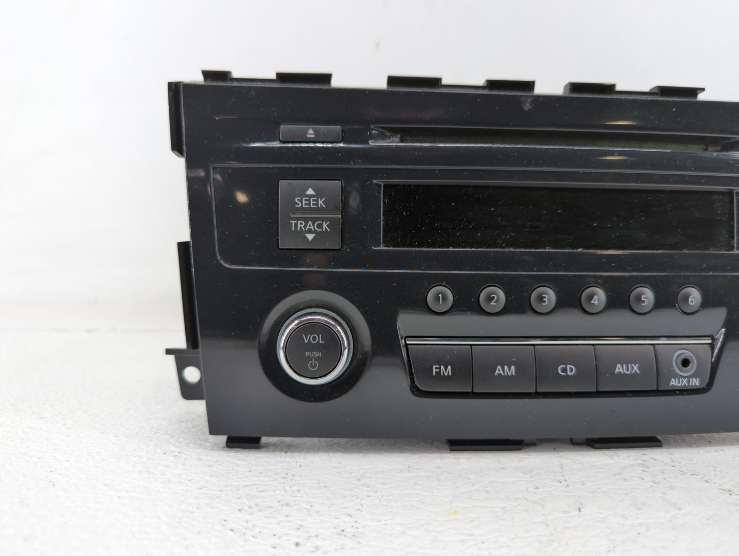 2013-2015 Nissan Altima Radio AM FM Cd Player Receiver Replacement P/N:28185 3TA0G 28185 3TB0G Fits Fits 2013 2014 2015 OEM 