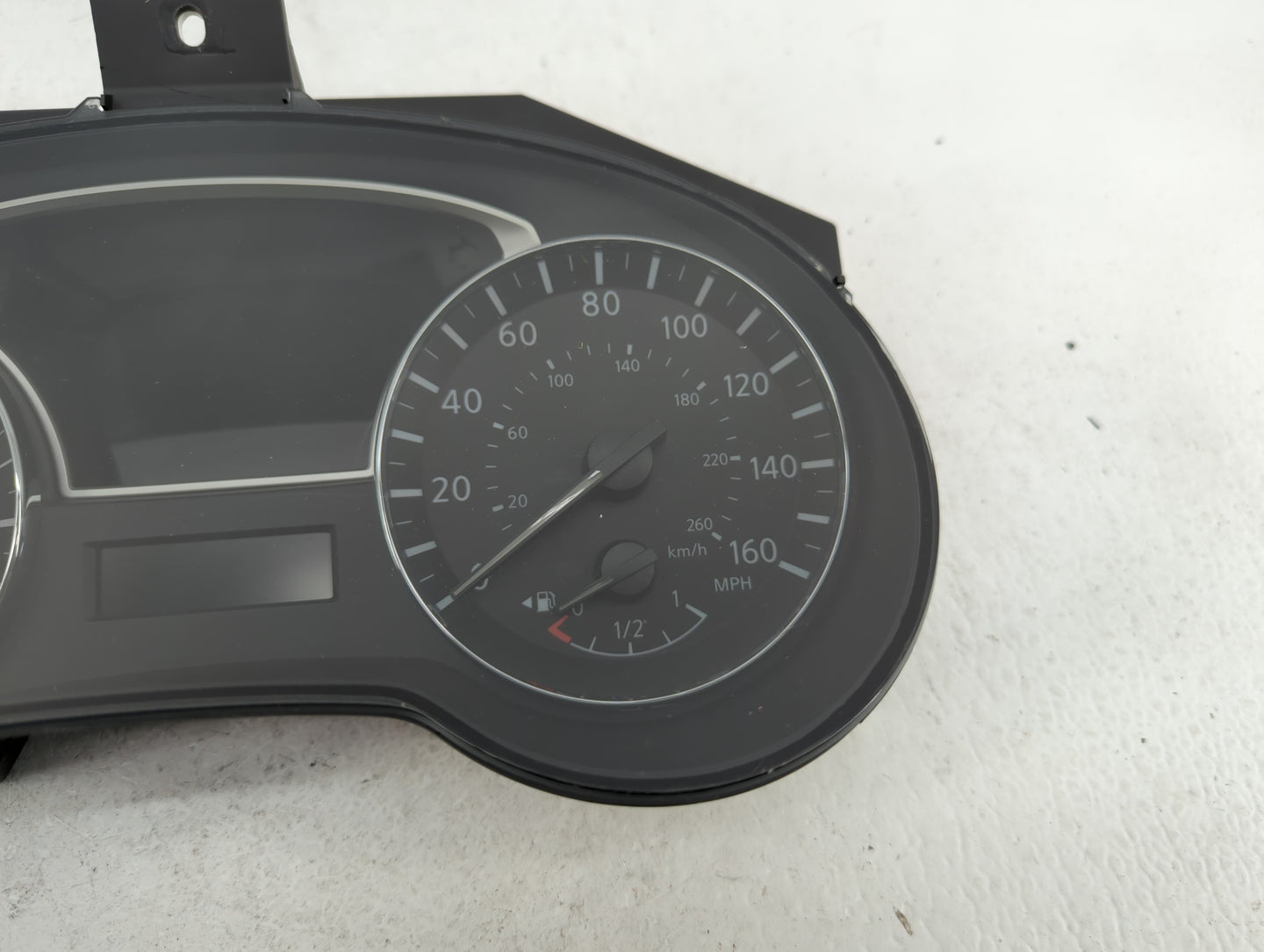 2013 Nissan Altima Instrument Cluster Speedometer Gauges P/N:24810 9HM0A 24810 3TA0D, 24810 3TA0C, 24810 3TA0B Fits OEM Used