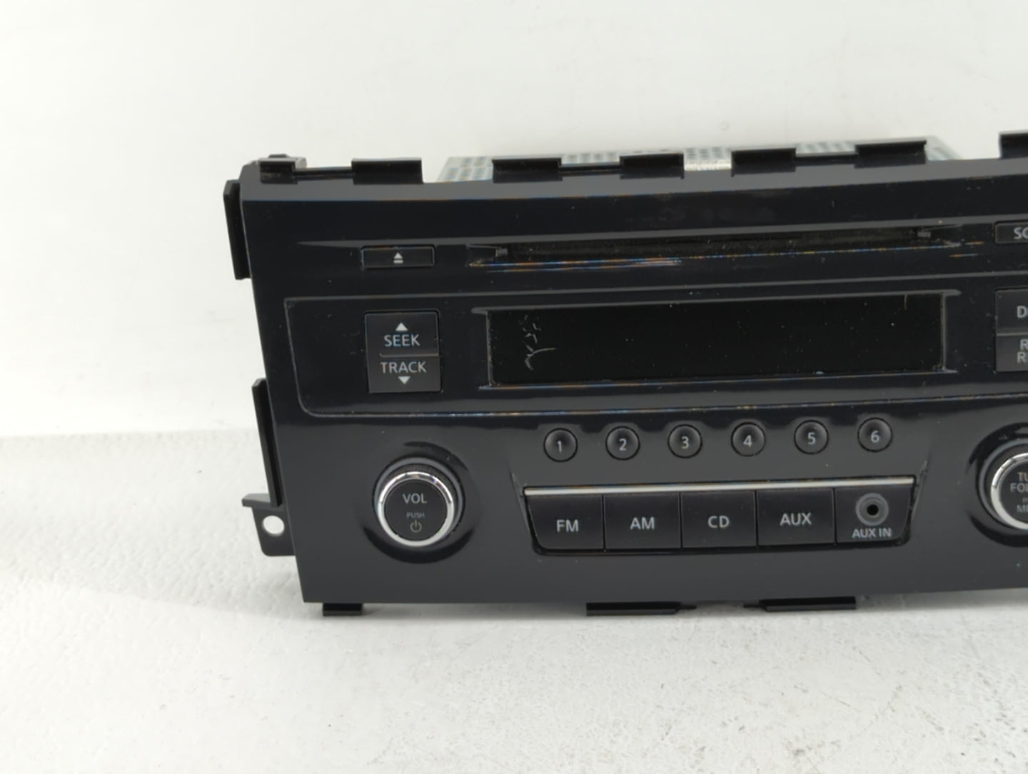 2013-2015 Nissan Altima Am Fm Cd Player Radio Receiver - Oemusedautoparts1.com