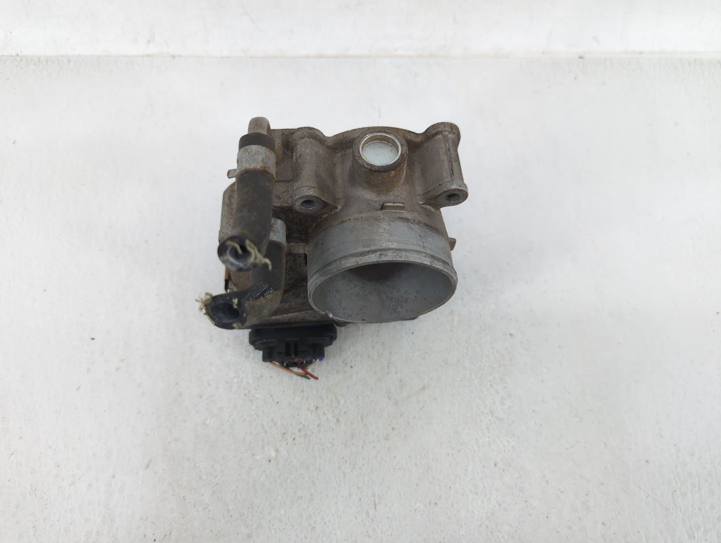 2013-2018 Nissan Altima Throttle Body P/N:3TA60-01 B 3TA60-01 A Fits Fits 2013 2014 2015 2016 2017 2018 2019 2020 OEM Used A