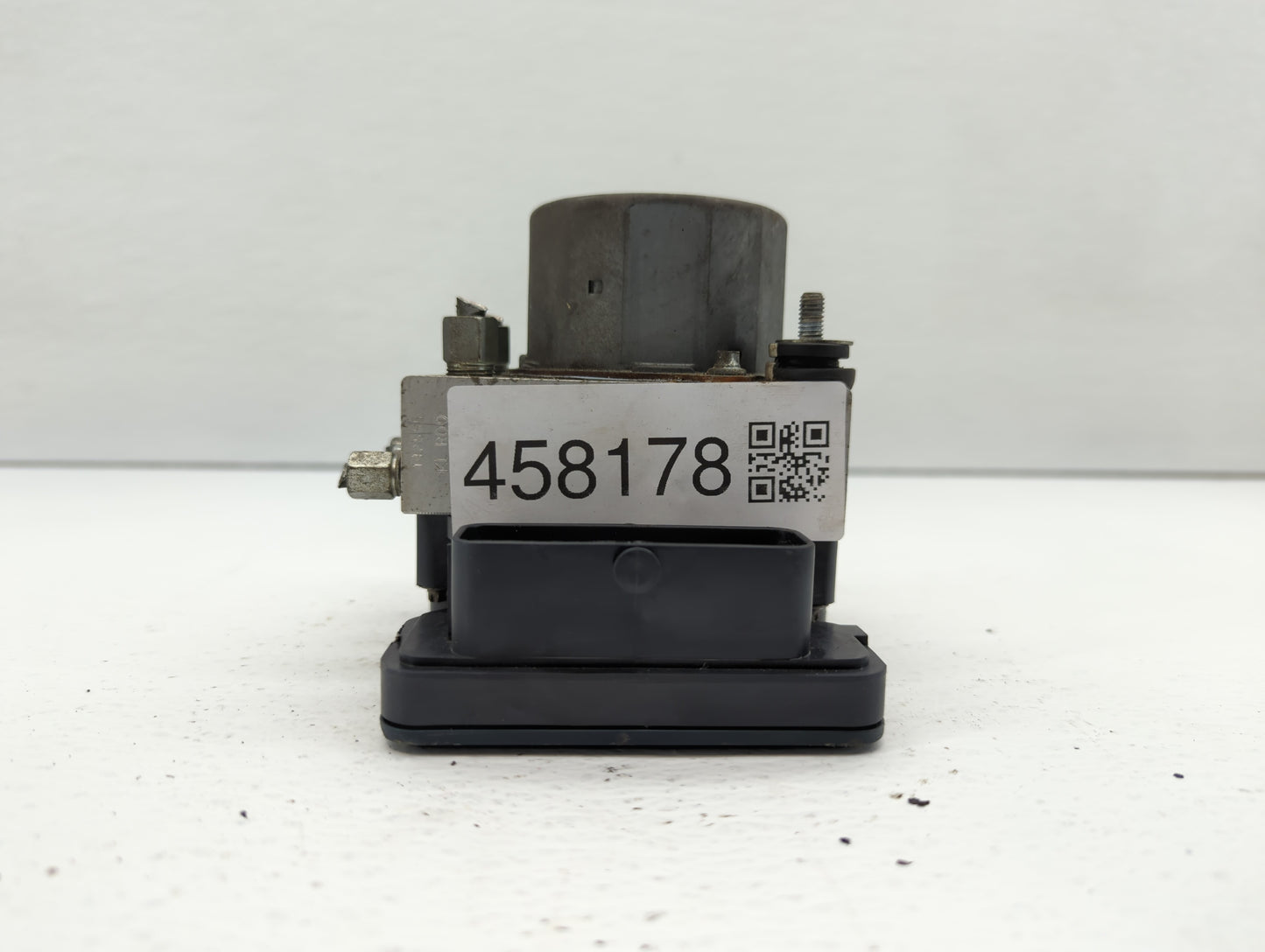 2013-2015 Nissan Altima ABS Pump Control Module Replacement P/N:47660 9HM0A 47660 3TA0A Fits Fits 2013 2014 2015 OEM Used Au