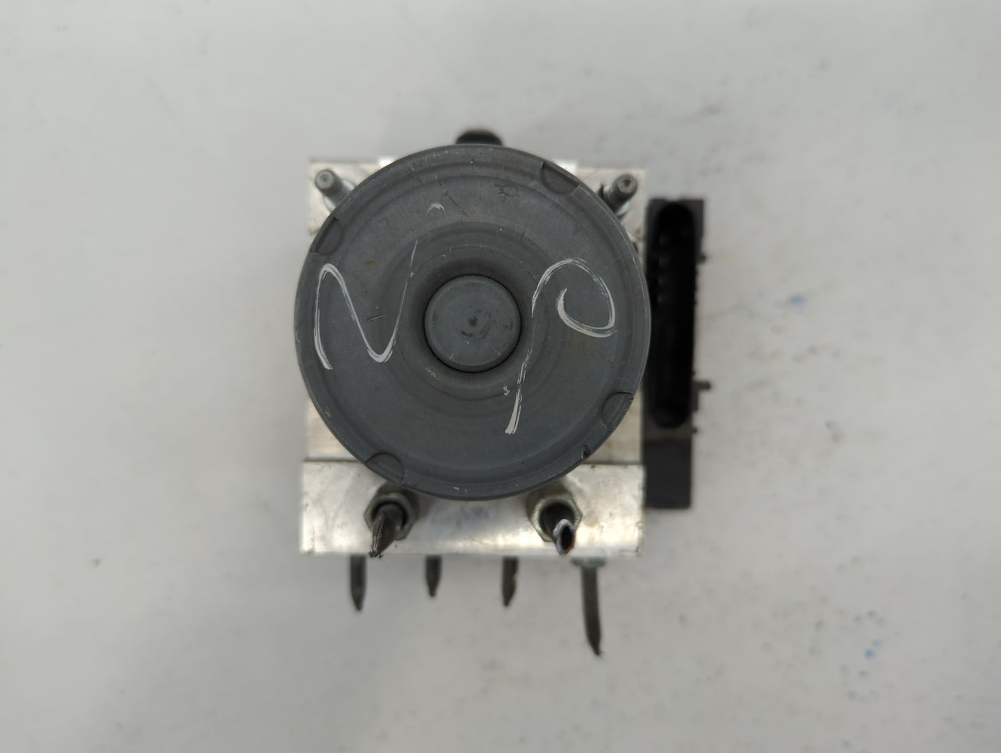 2011-2013 Nissan Altima ABS Pump Control Module Replacement P/N:47660 3TA0A 47660 ZX60A, 47660 ZX65A Fits Fits 2011 2012 201